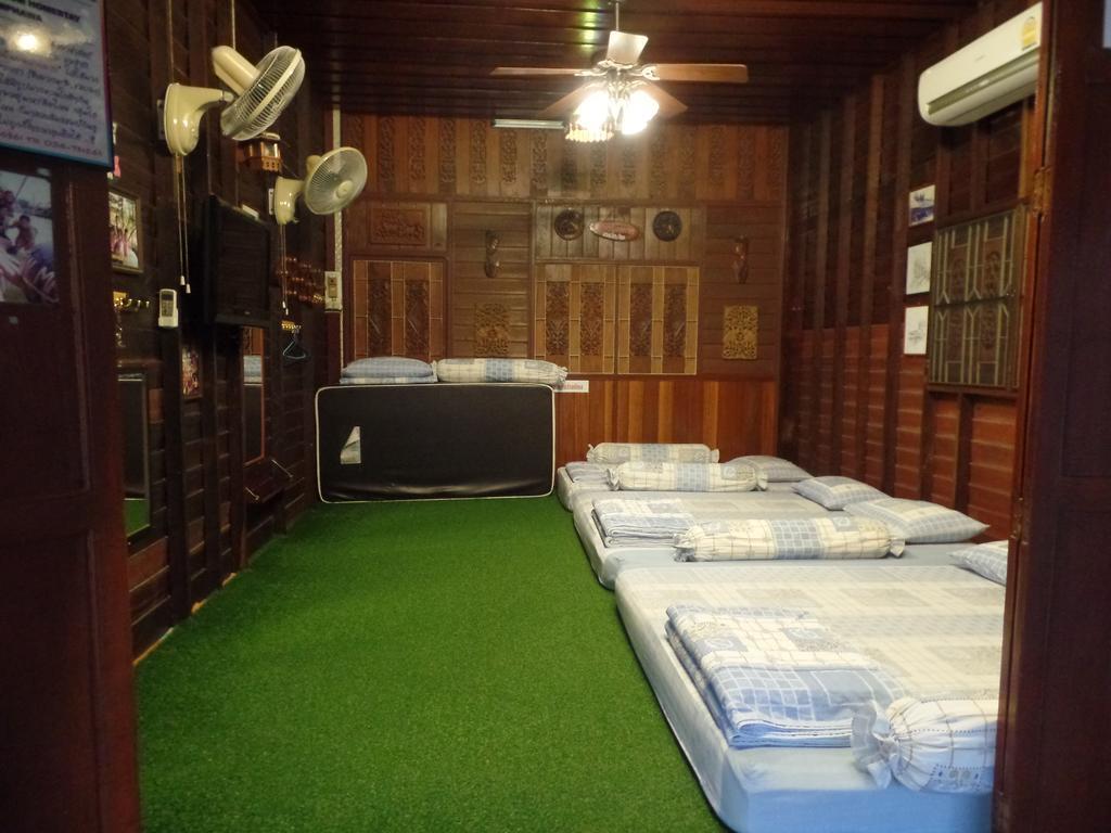 Ban Mae Arom Apartment Amphawa Exterior photo